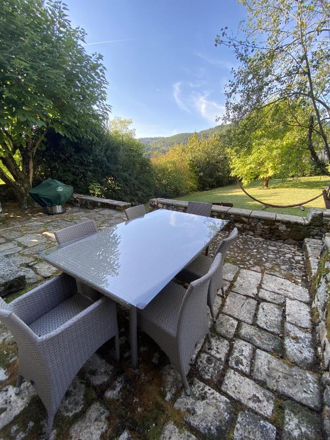 Le Clos St Georges Entraygues-sur-Truyère Exterior foto